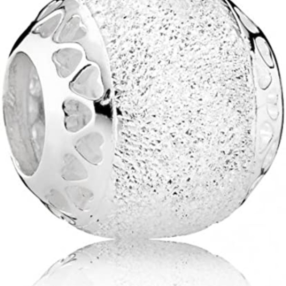 CLEARANCE PRICE$ ..... Pandora Glittering Hearts Charm ONLY 1 LEFT